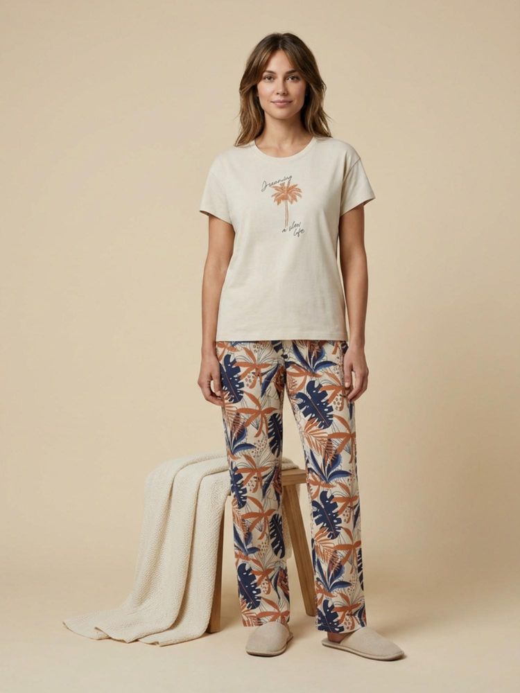 Sweet Dreams Womens Graphic Printed Nightsuit-picture-19