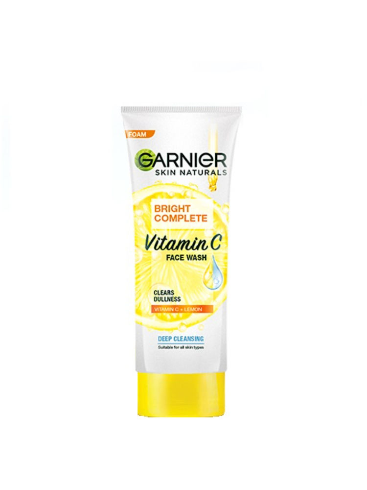 Garnier Vitamin C Face Wash for Brighter Skin Cleanses Skin & Removes Impurities-image-22