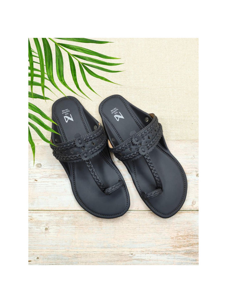 The Madras Trunk Women Haiku Festive Flat Kolhapuri Black-image-38