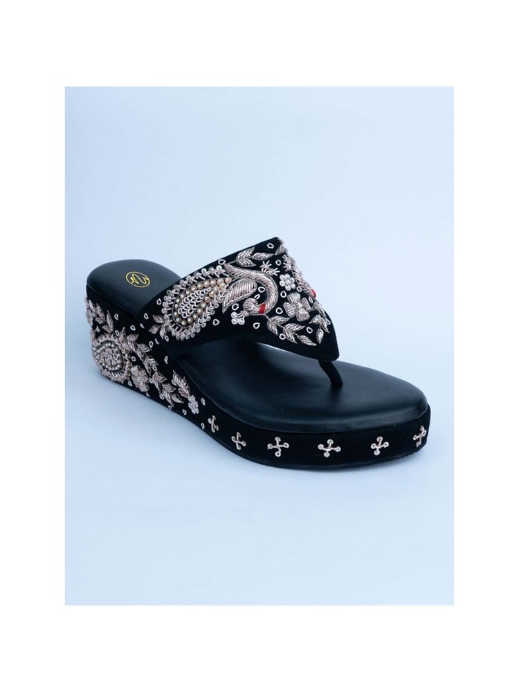 NR BY NIDHI RATHI Embellished Black Wedges