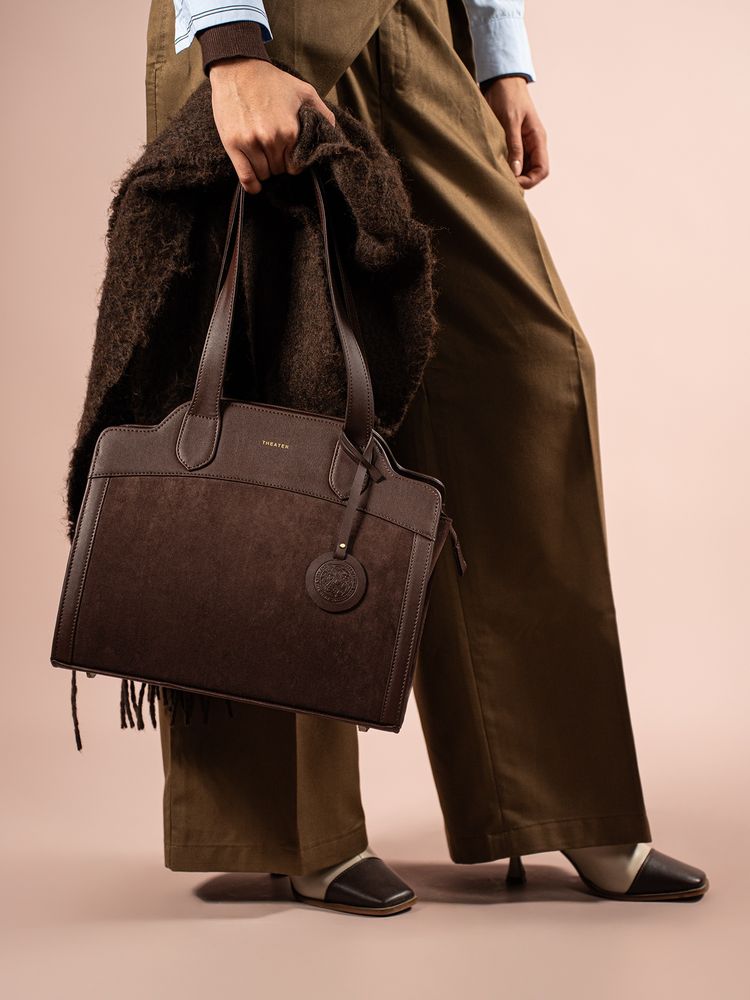 Theater Women Corbusier Tote Bag (One Size)-image-31