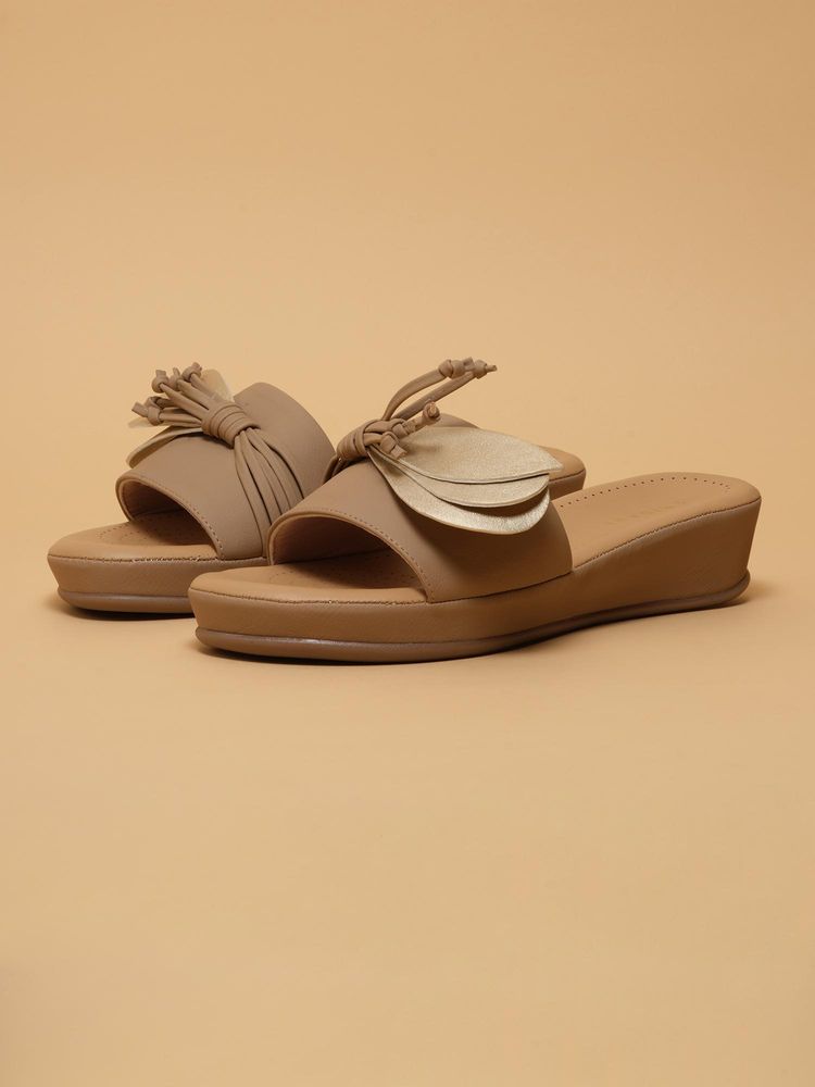 Eridani Caleb Taupe Comfort Wedges-image-7