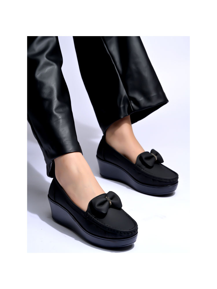 Shoetopia Women Upper Bow Detailed Black Loafers-picture-31
