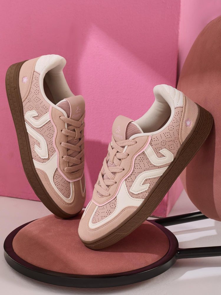 Campus BELL Pink Women Sneakers-image-12