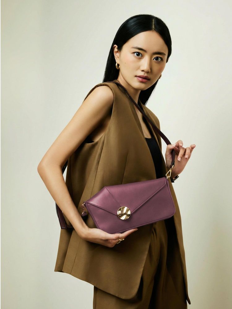 Everpret Purple Andrea Convertible Clutch with Strap Sling Bag-image-3