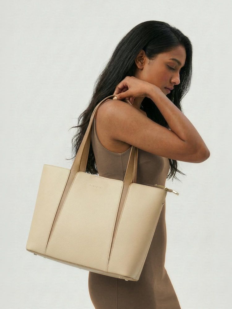Everpret Beige Laptop Compartment Camille Minimal Tote Bag-picture-11