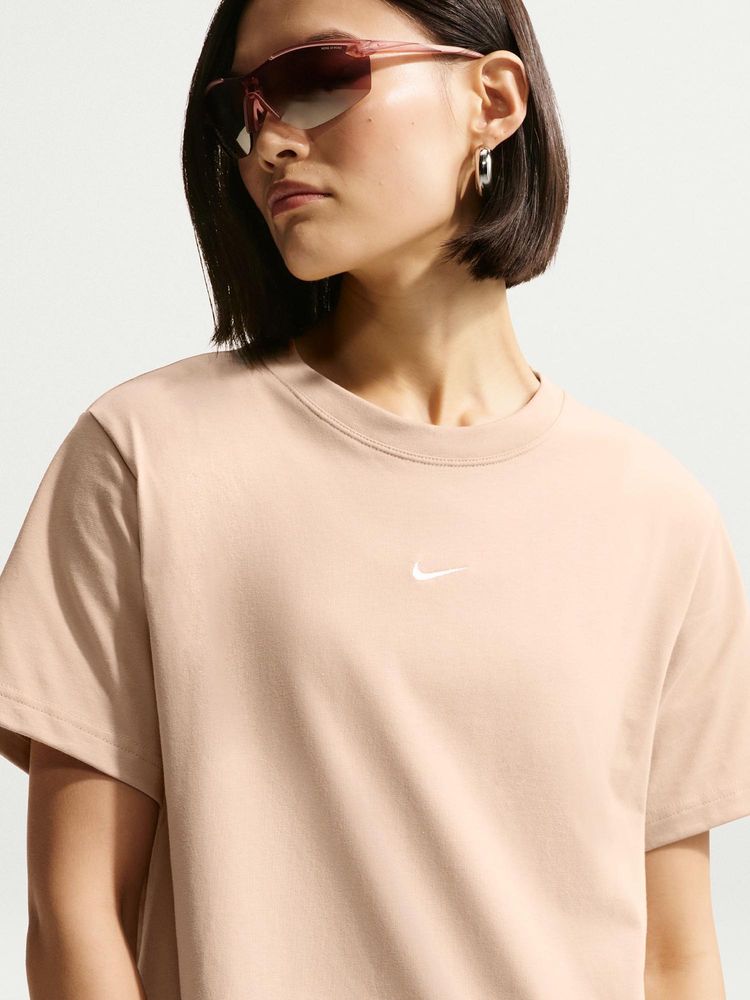 Nike Sportswear Women's Oversized Short-Sleeve T-Shirt (Plus Size)-picture-10