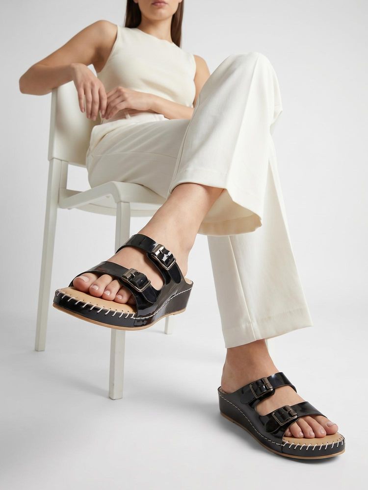 Chaal Chalan Women Axelle Sandals - Black-picture-25
