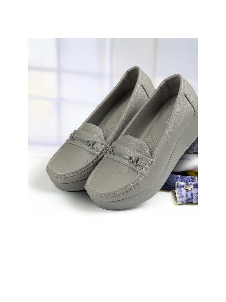 Mochi Women Grey Slip On Casual Wedges Loafers-image-19