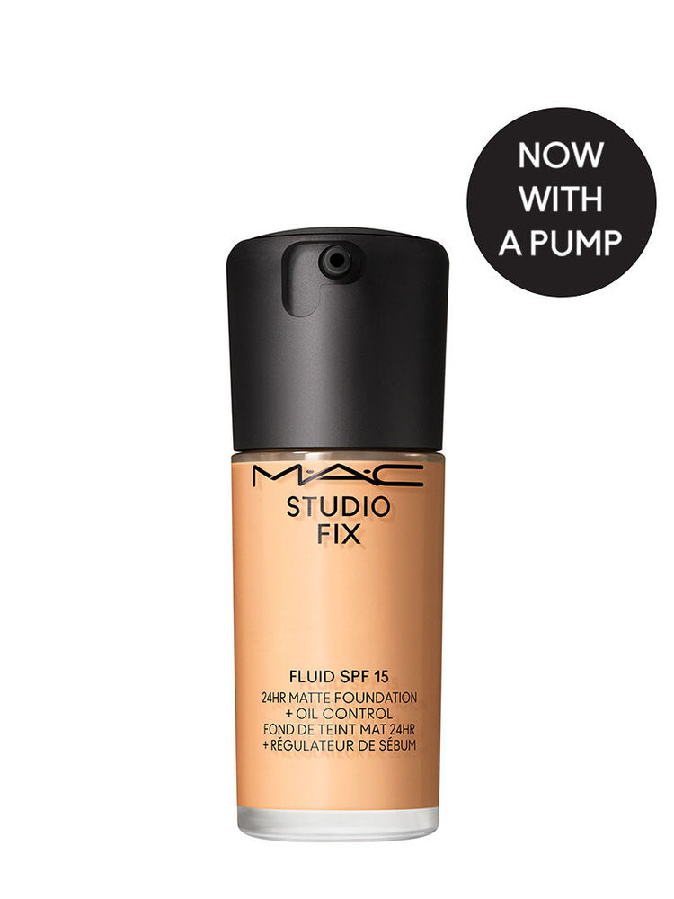 M.A.C Studio Fix Fluid SPF 15 Soft Matte Foundation With Hyaluronic Acid