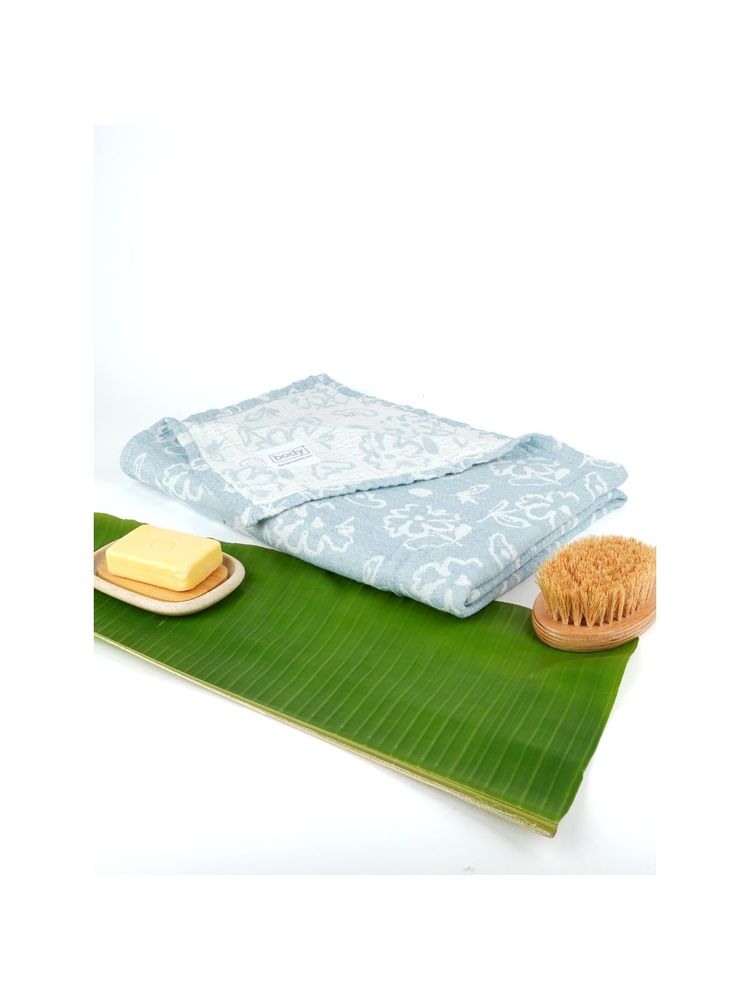 Doctor Towels Banana Jacquard Floral Bath Towel Chalk Blue (M)-image-28