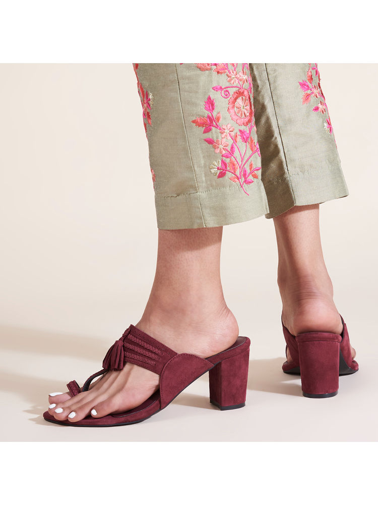 SKO Maroon Block Heel Kolhapuris
