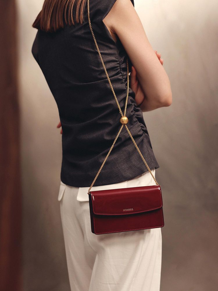 MIRAGGIO Tilly Clutch With Detachable Strap - Red (M)