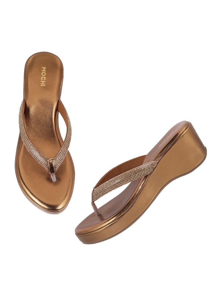 Mochi Womens Antique Gold Platform HeelsMochi Antic Gold Synthetic Embellished Wedges-image-7