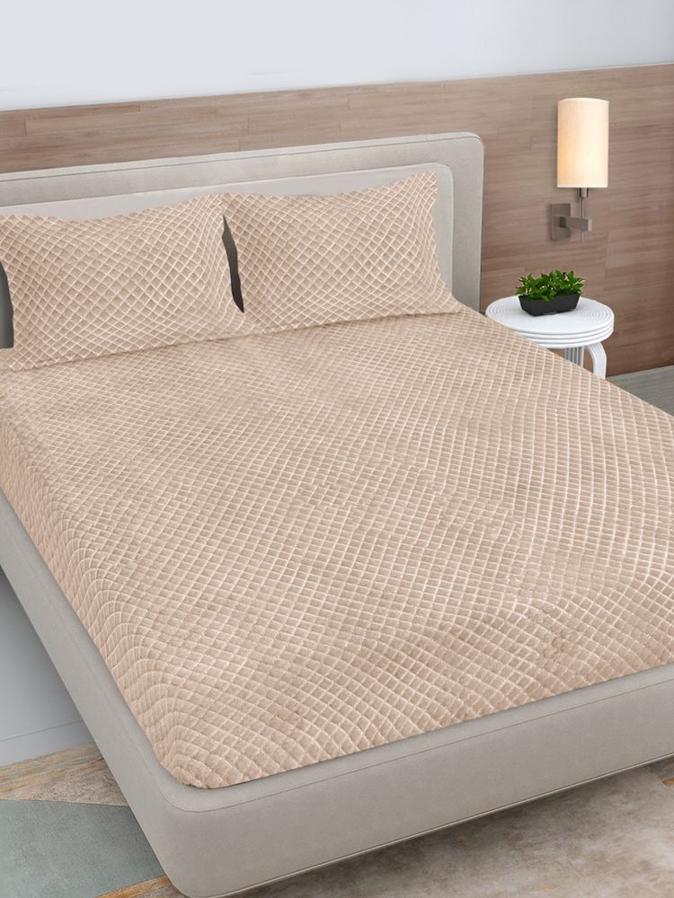 FABINALIV Beige Solid King Size Fitted Double Bedsheet with 2 Pillow Covers-image-44