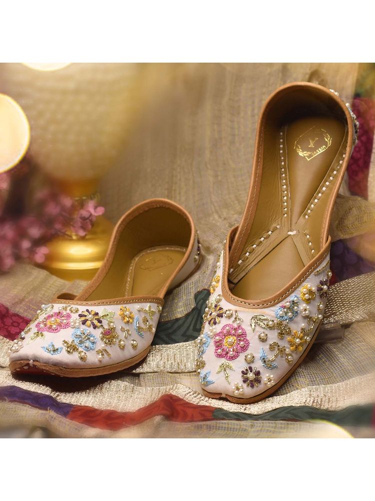 YASSIO Rawiya Jutti Elegance Meets Comfort with Gold Floral Embroidery-image-42