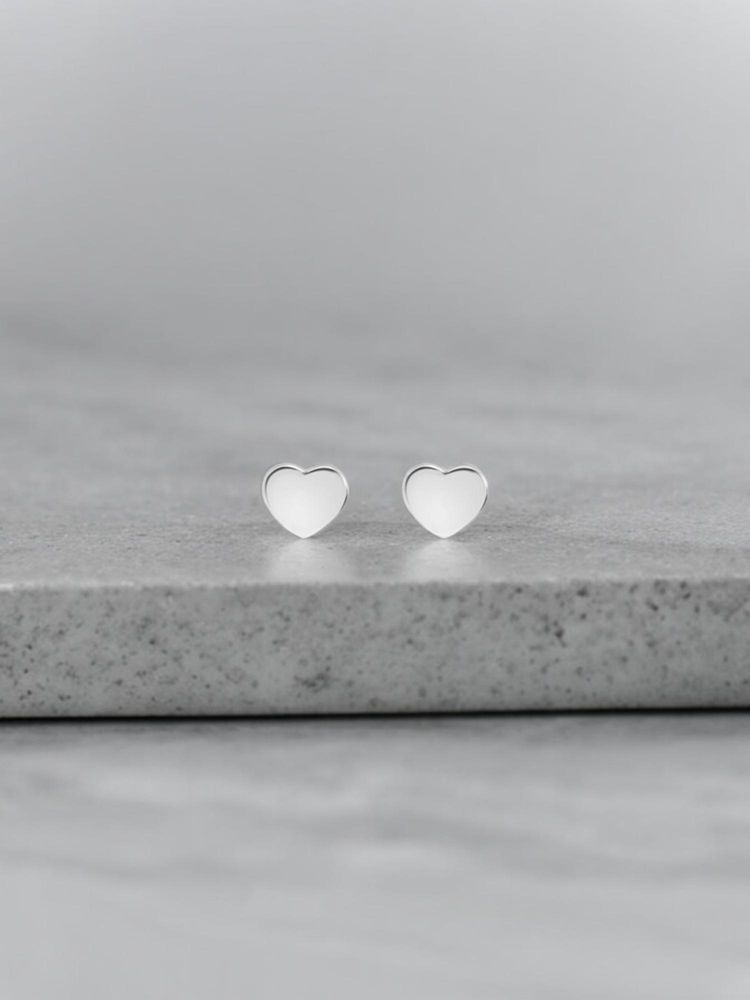 Nistra 925 Sterling Silver Cutesy Heartshine Studs Earrings-picture-11