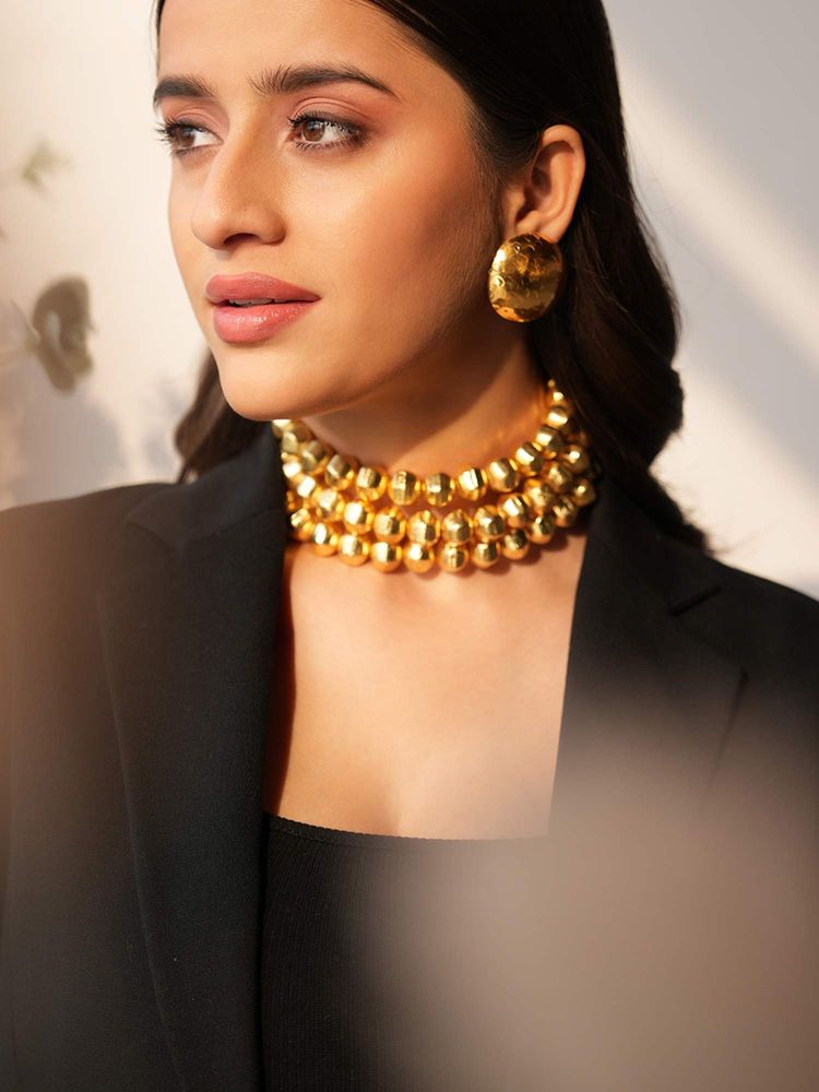 binni anti tarnish golden zara beaded choker set