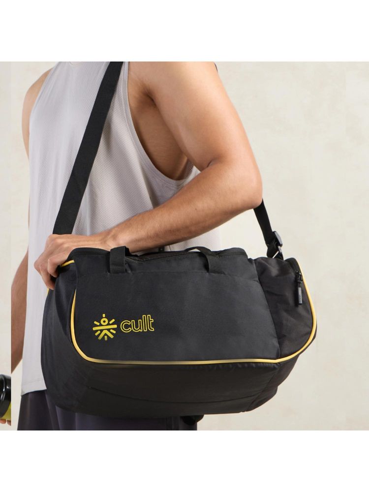 CULT Yellow 25 Litre Black Unisex with Multi Pockets Duffle Bag-image-41