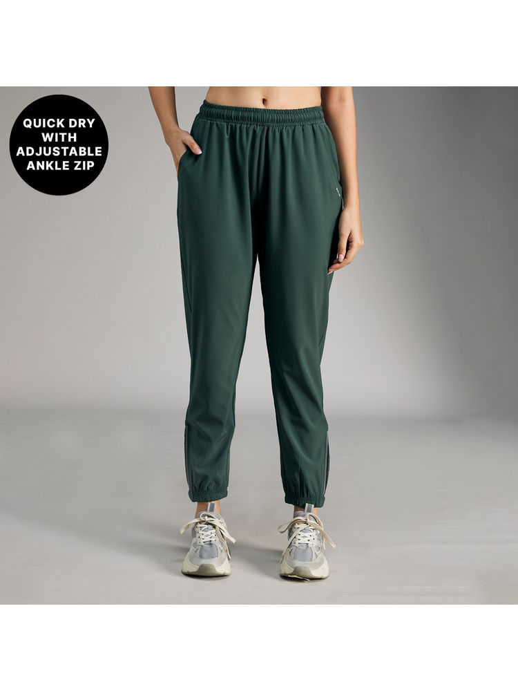 Kica High-Rise Training Ash Track Pants with Ankle Zip - in Quick Dry Fabric-picture-28