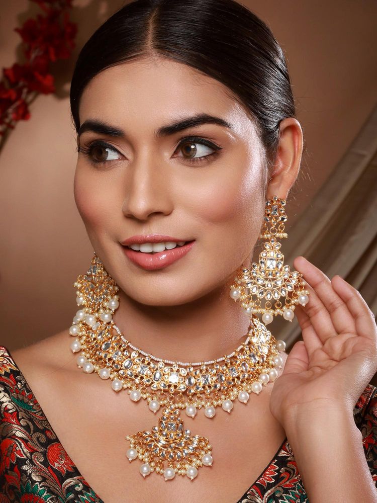 Gahan Gold Plated kundan Studded & Faux Pearl Beaded Choker and Earring with Maangtikka-picture-6