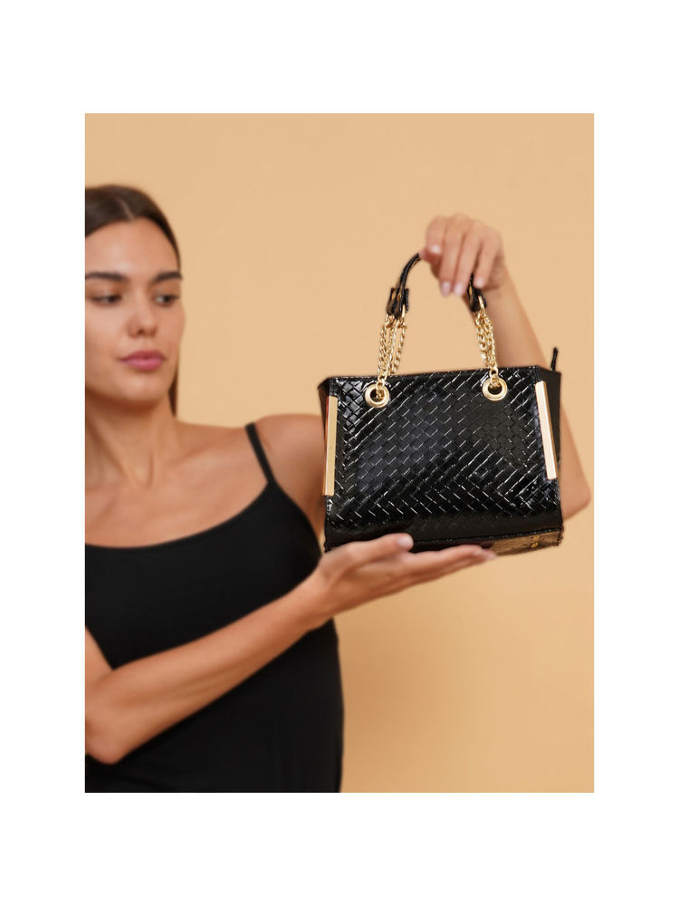 Fabbhue Womens Black Textured Small Handheld Bag