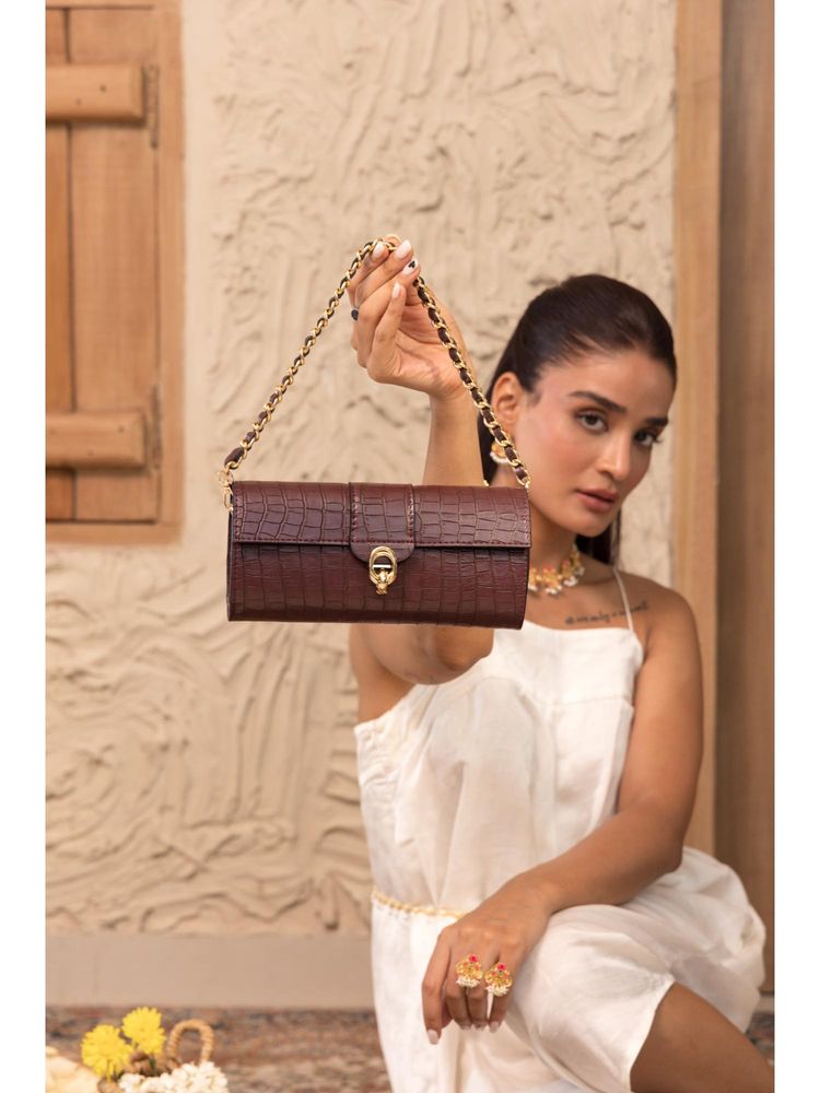THE GUSTO Barrel Textured Clutch Bag - Wine (S)-picture-3