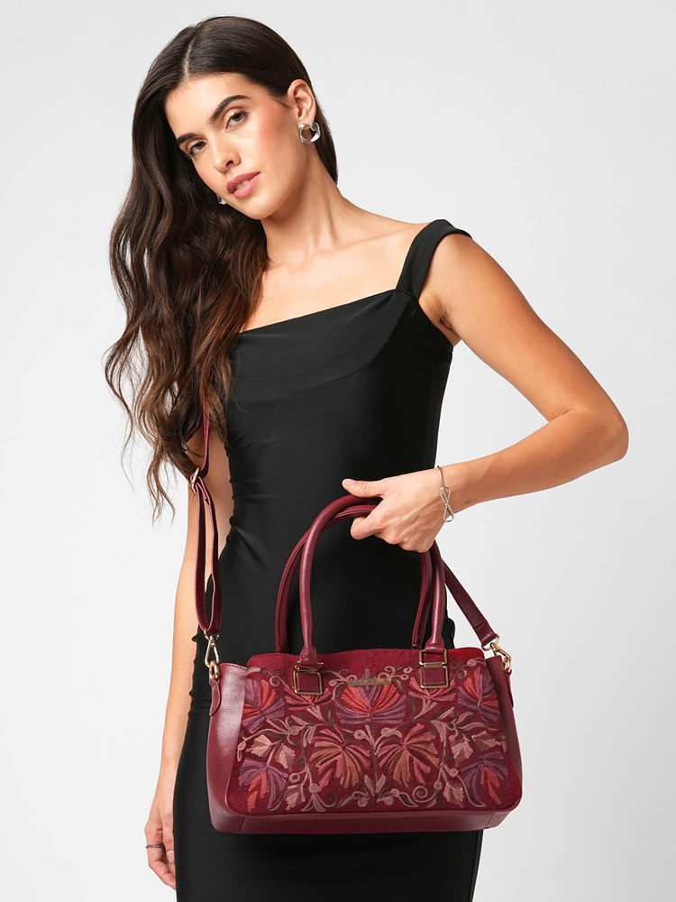 Caprese Women Red Siji Tresana Kashida Embroidery Satchel Bag with Detachable Strap (L)-image-14