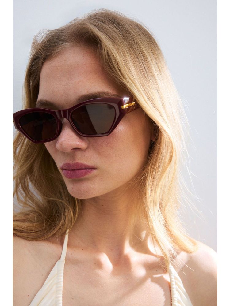 H&M Women Red Cat-Eye Sunglasses-image-10