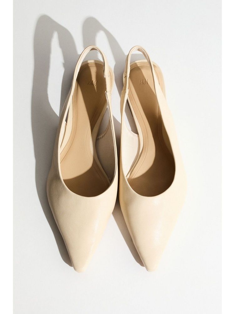 H&M Women White Pointed slingbacks Sandals-picture-21