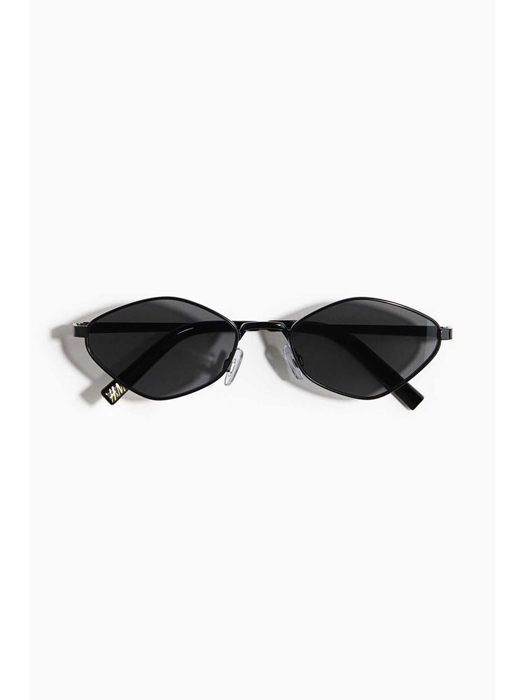 H&M Women Black Oval Sunglasses (One Size)-picture-11
