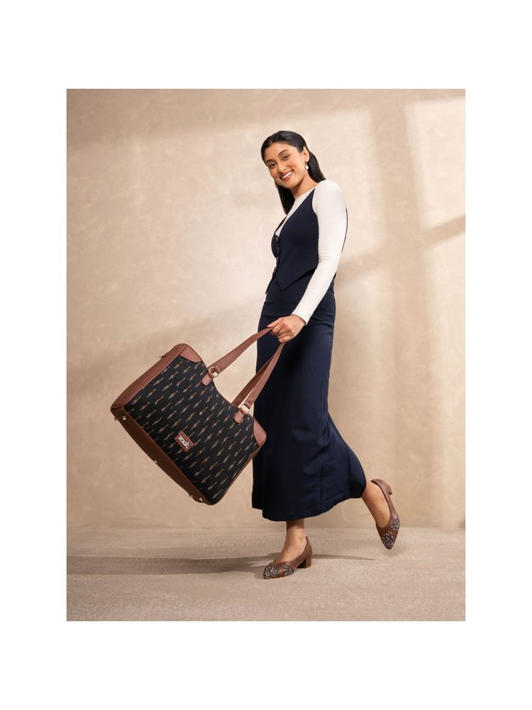 Zouk Ikat Grere Conference Office Tote Bag-picture-13
