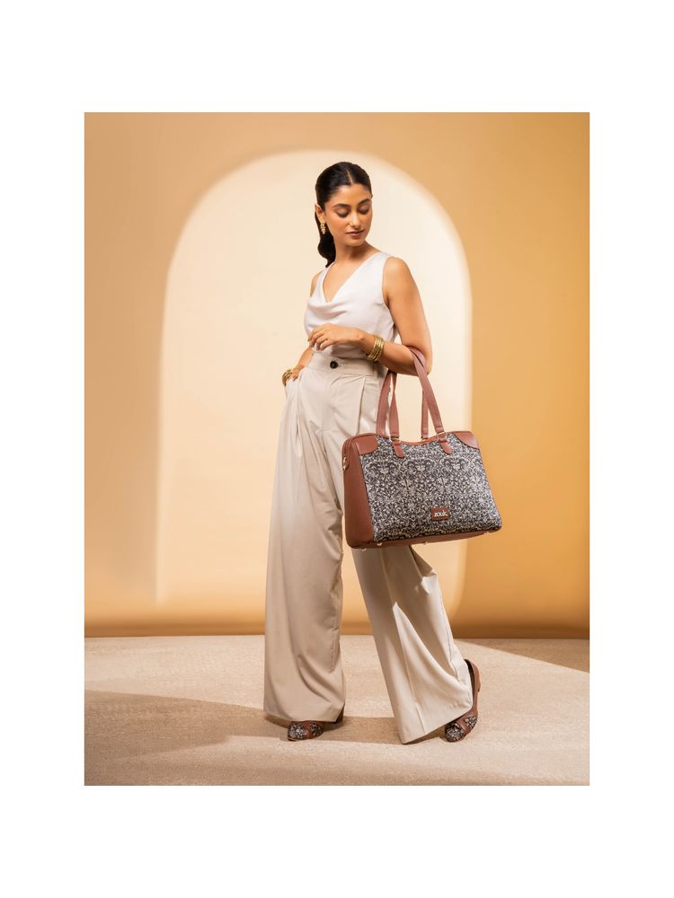 Zouk Lattice Lace Conference Office Tote Bag-picture-21