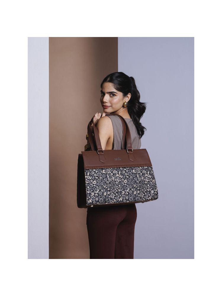 Zouk Flo Motif Statement Business Shoulder Bag-picture-17