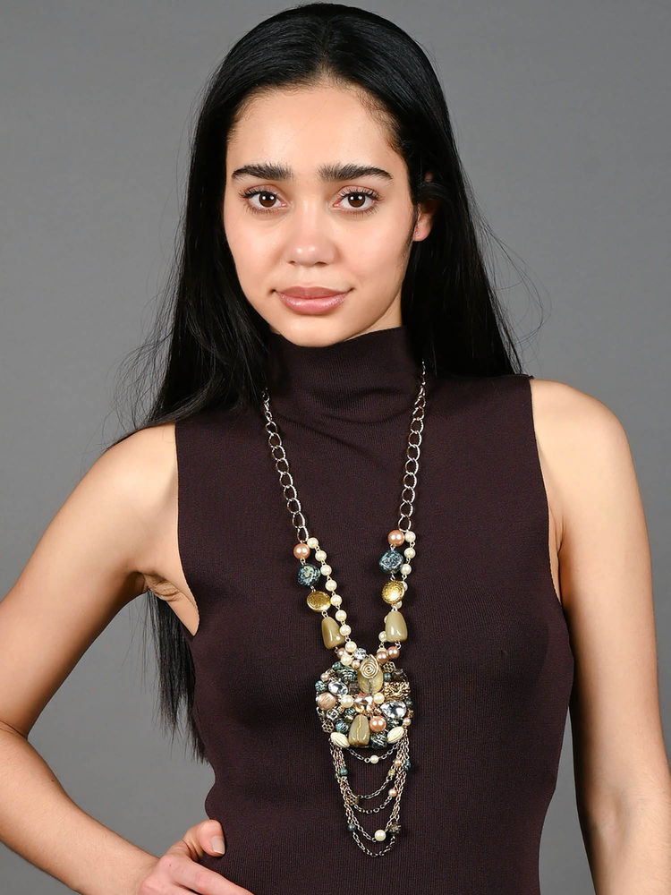 Odette Multi-Color Stone and Pearl Alloy Embellished Jewellery Set-image-19