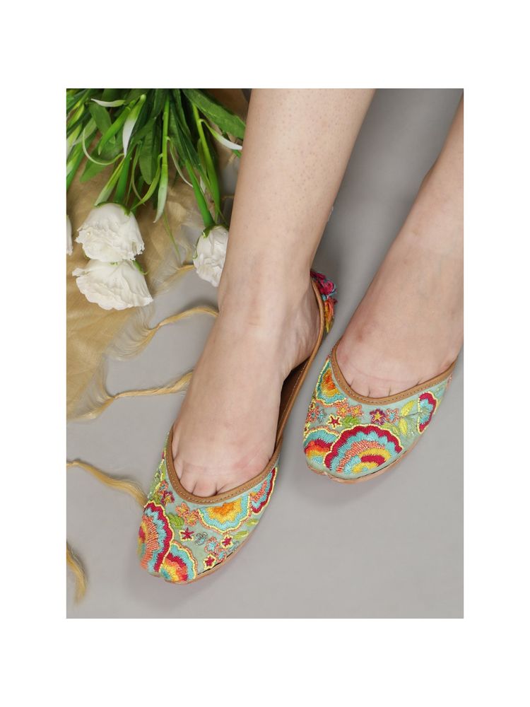 GLAM STORY Punjabi Jutti For Women Multi Coloured Embellished Work