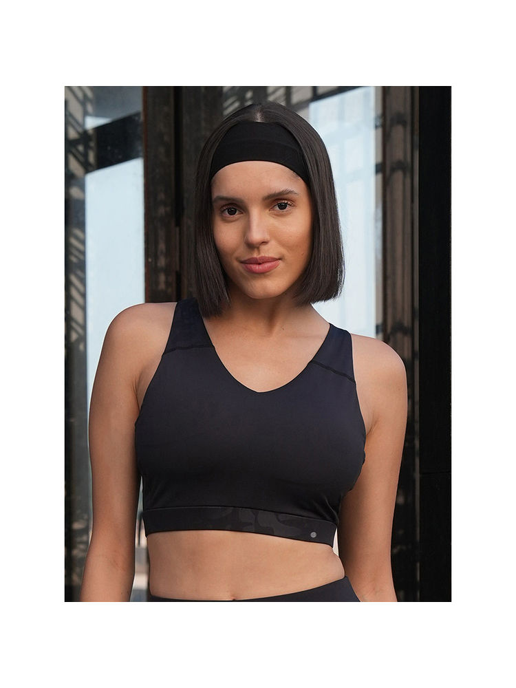 SOIE Black Full Coverage Non-Wired Seamless Padded Sports Bra-picture-34