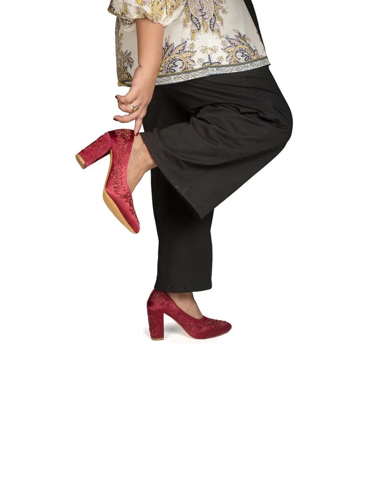 RETTROSE The Roselle Velvet Hand Embellished Luxury Heel