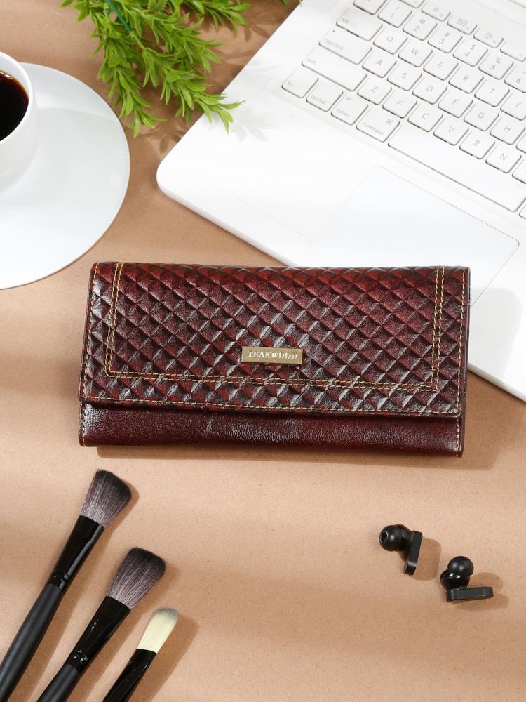 Teakwood Women Brown 3D Leather Wallet-picture-11