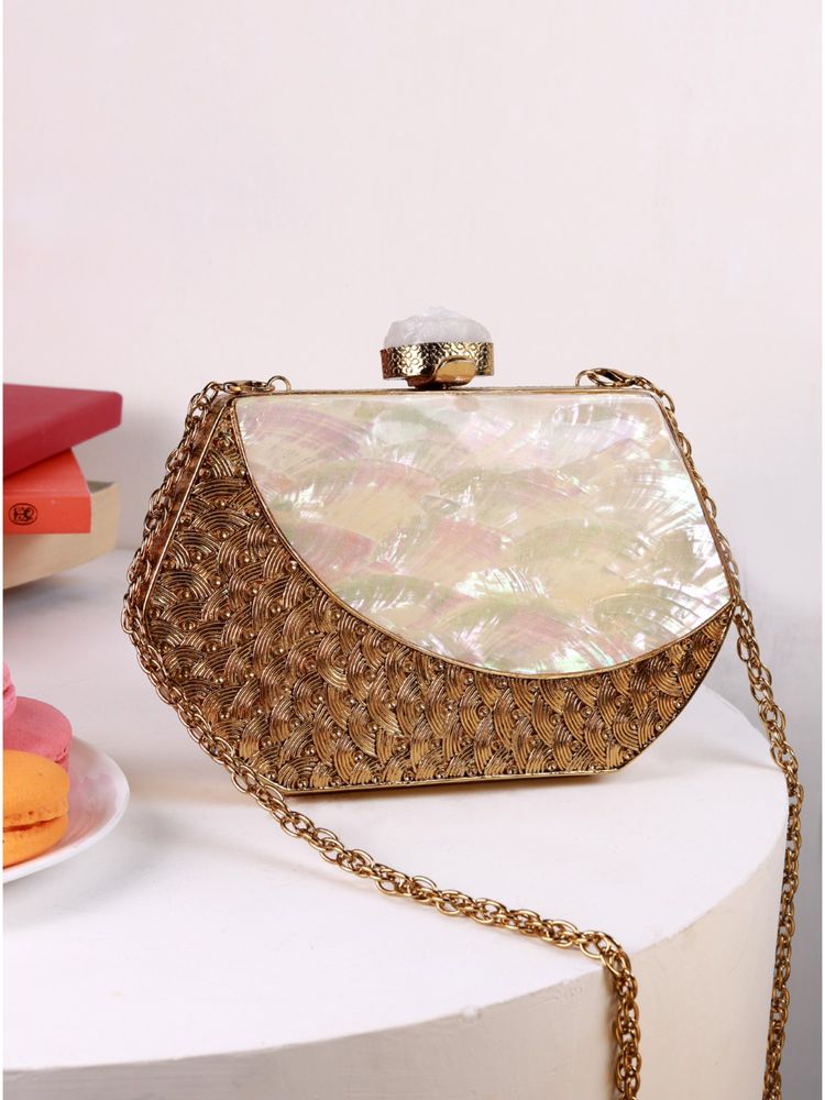 THE TAN CLAN Demi Brass Clutch With Detachable Gold-image-2