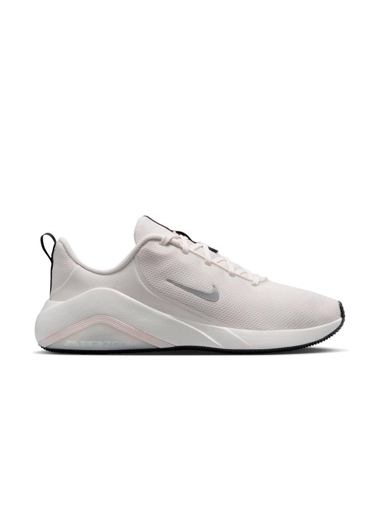 Nike Women White Bella 7 Training Shoes