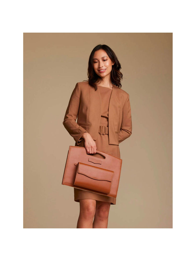 ABELARDO DE MODA Tan Solid Leather 16 Inch Laptop Sleeve-image-21