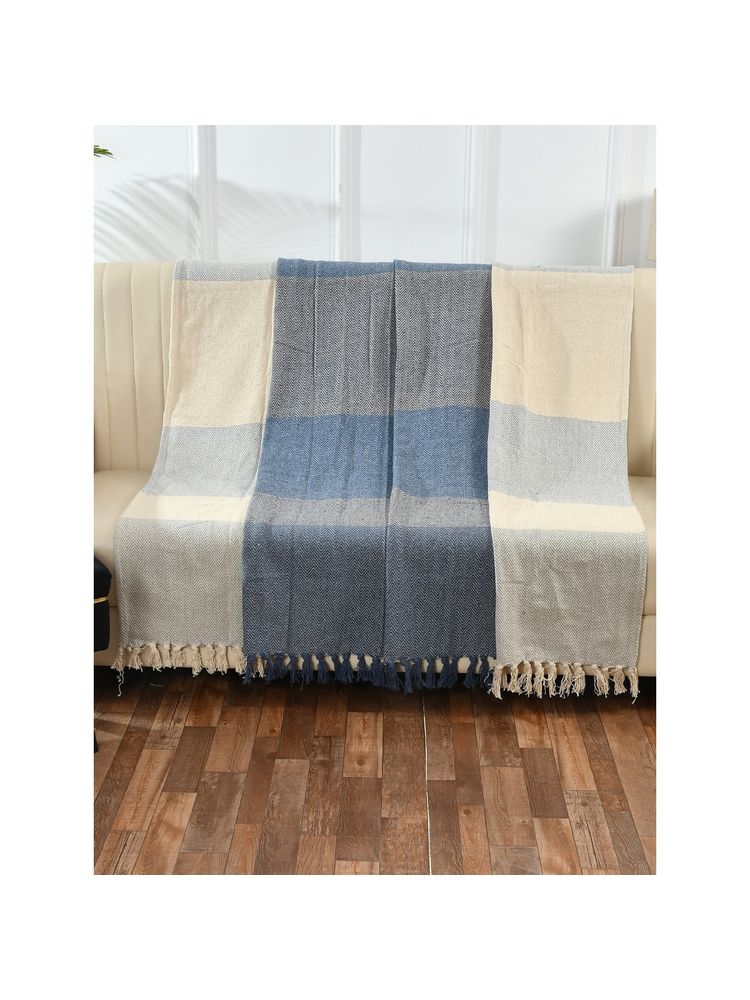 Sashaa World Blue and White Cotton Throw-image-29