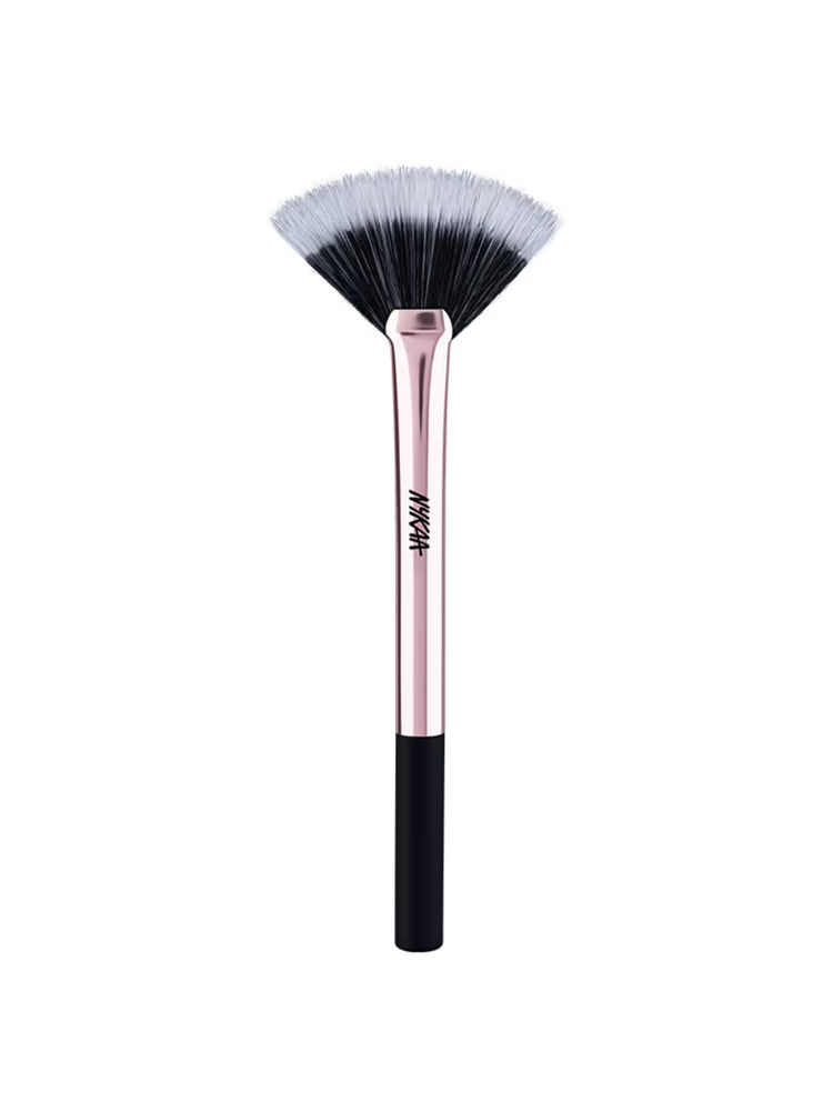 Nykaa Tools & Accessories BlendPro Highlighting Fan Makeup Brush