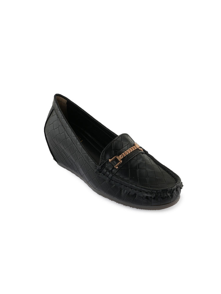 SCENTRA Liana Black Heeled Cushioned Loafers-image-15