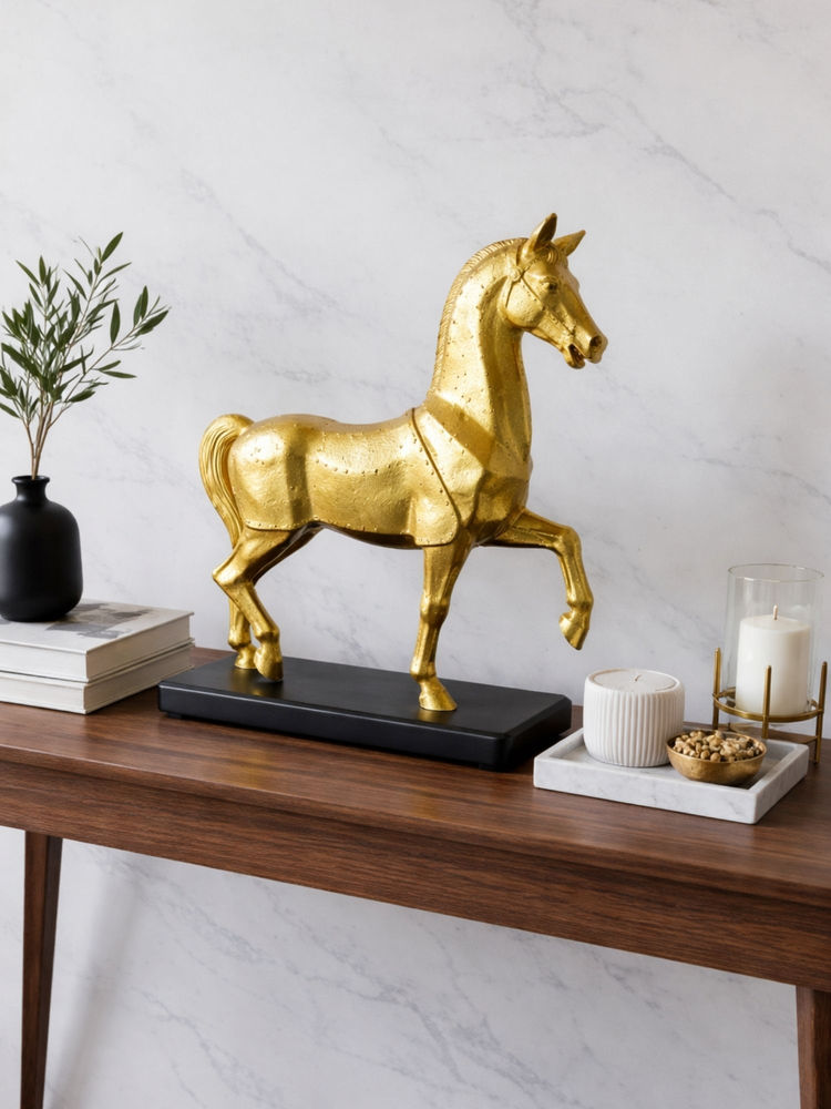 Smokey Cocktail Gold Luxury Horse Decor Showpiece-image-7