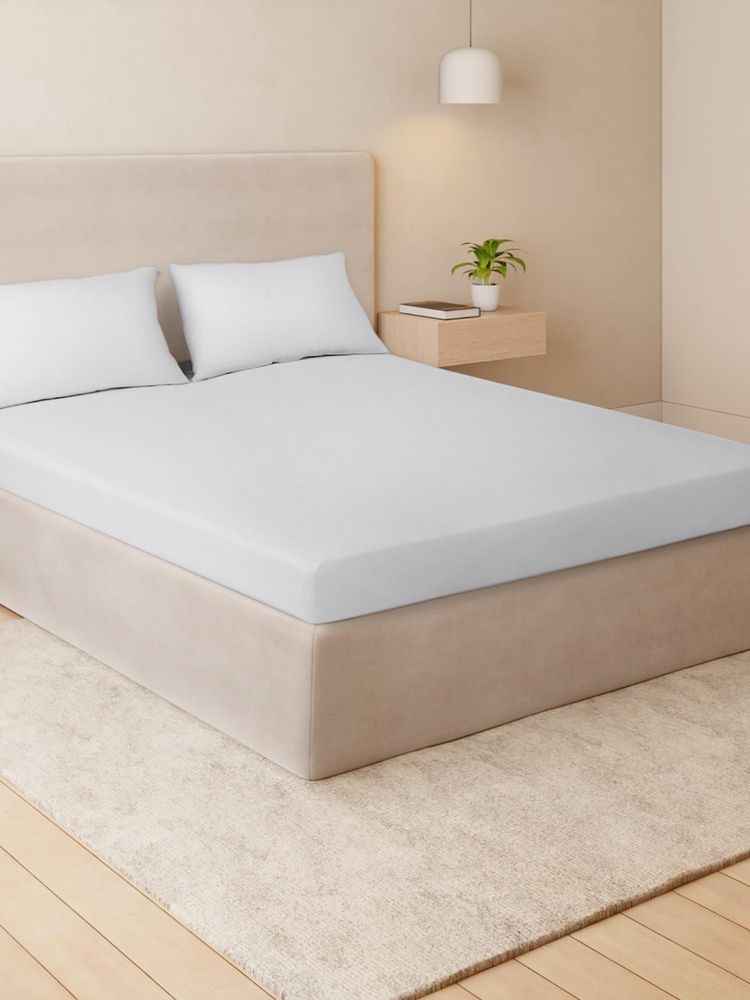 SPACES Arden 100% Cotton 220 Gsm Sateen Weave Plain King Fitted Sheet White-image-8