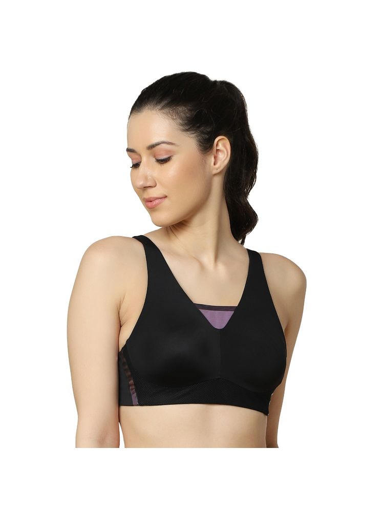 Triumph Triaction Pure Lite Non-wired Lightly Padded Full Coverage Sports Bra - Black-picture-17