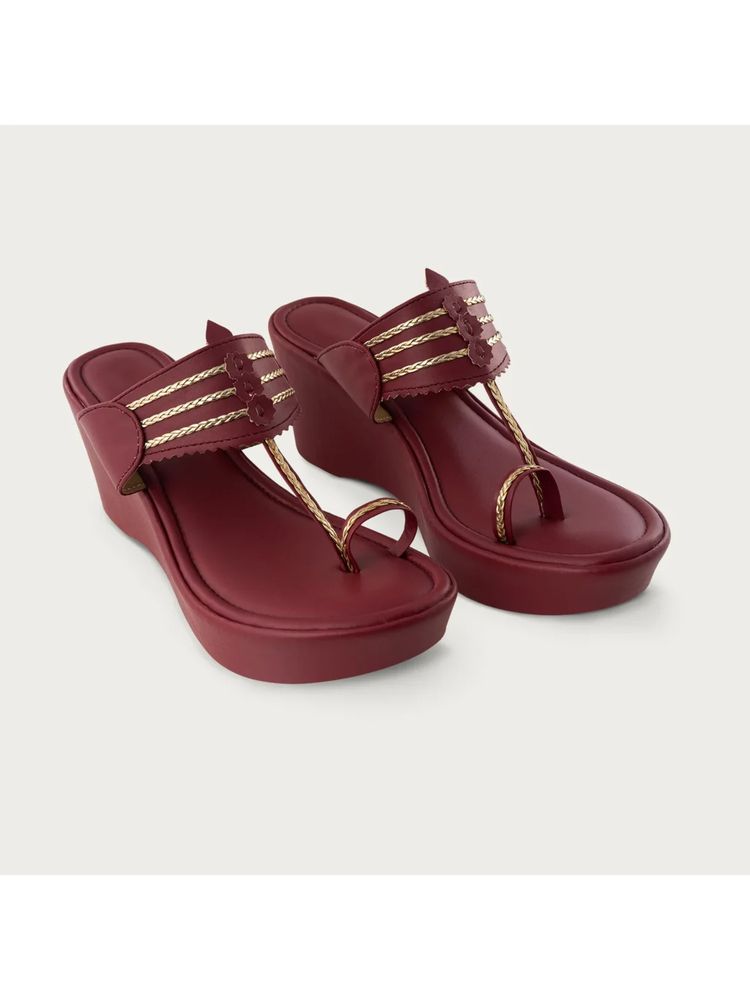 AUZORI Women Maroon Leather Kolhapuris-image-33