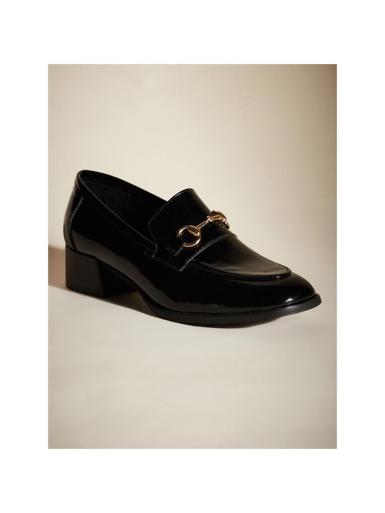 Peach Flores Women Black Patent Leather Loafers-picture-24